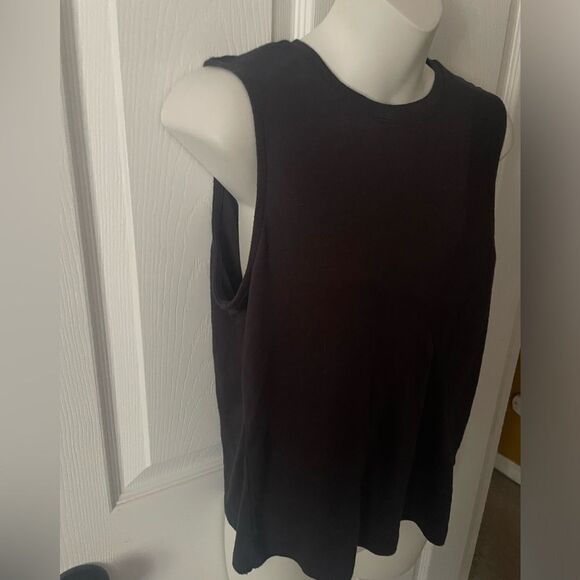 Te Verde charcoal Muscle Tee with open back size medium women’s - Picture 2 of 5
